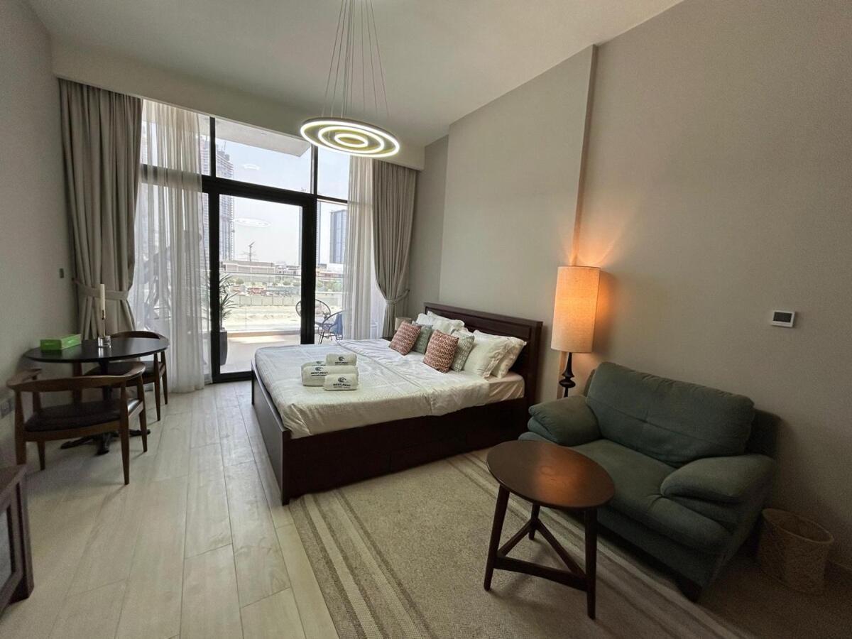 Elegant Fully Furnished In Azizi Riviera Apartment Dubai